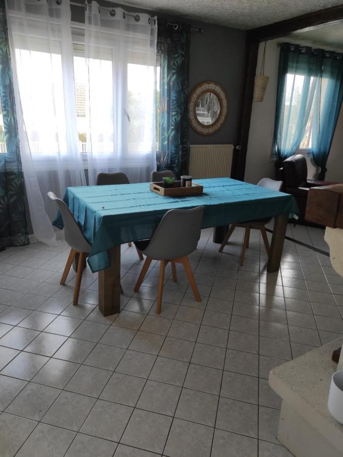 Maison De Village Avec Exterieur Oysonville Екстериор снимка