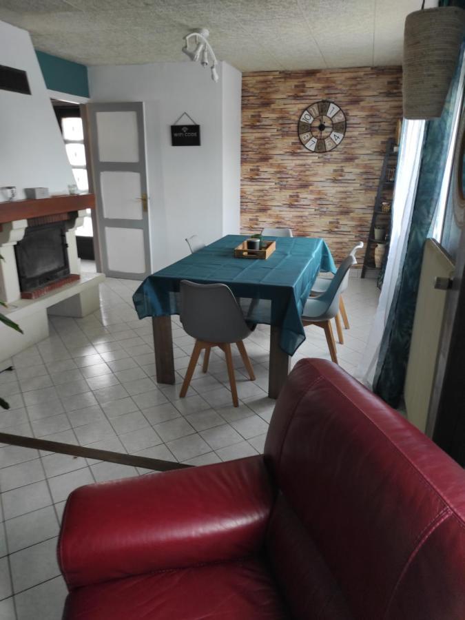 Maison De Village Avec Exterieur Oysonville Екстериор снимка